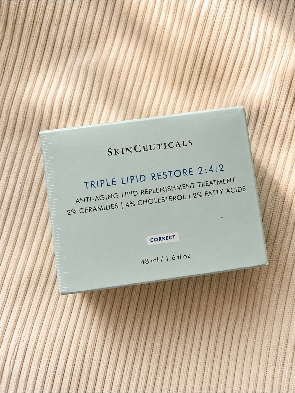 SkinCeuticals Triple Lipid Restore - Mint Green Box